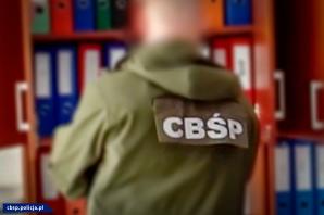 [VIDEO] 12 osób zatrzymanych w ramach śledztwa dot. Tzw. Leasingu pracowniczego
